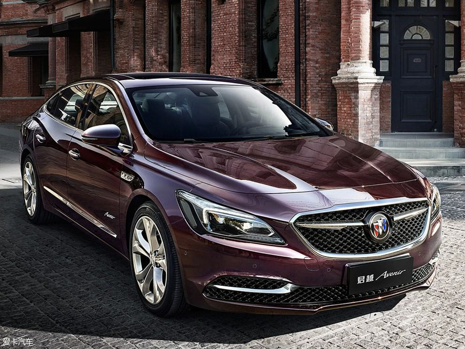 2018���Խ 28T Avenir