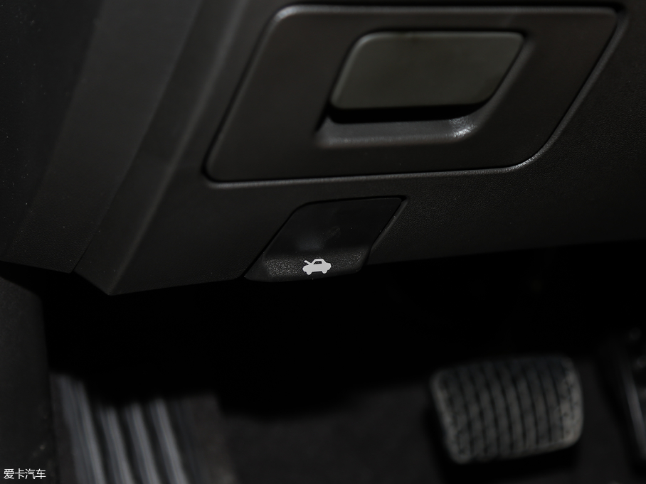 2018���Խ 20T ���A��