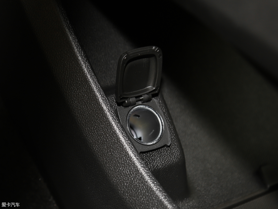 2018���Խ 20T ���A��