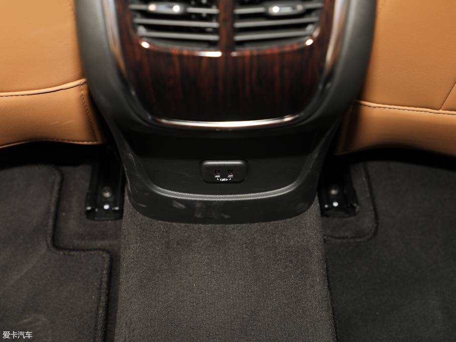 2018���Խ 28T ���A��