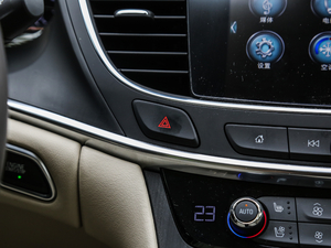 201828T Avenir п؅^(q)