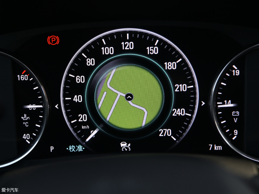 2018����� 28T �����A��