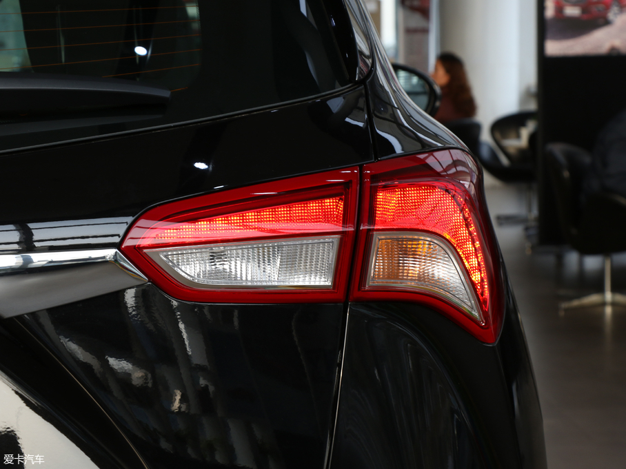 2018 20T (q)I(lng)