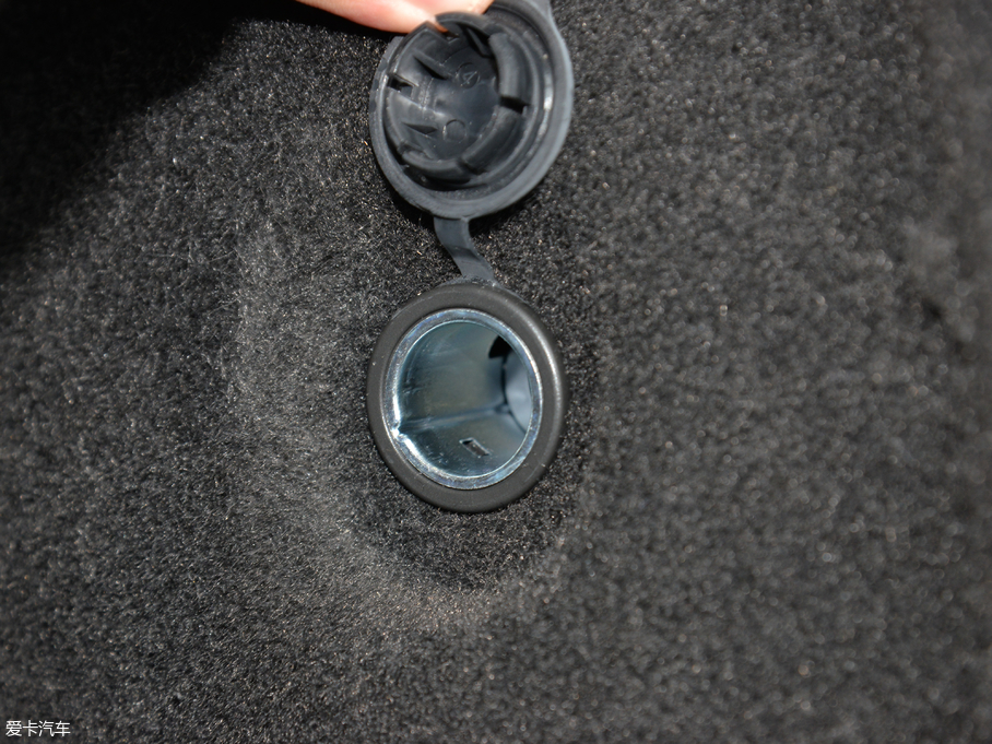 2018����� 28T �����A��