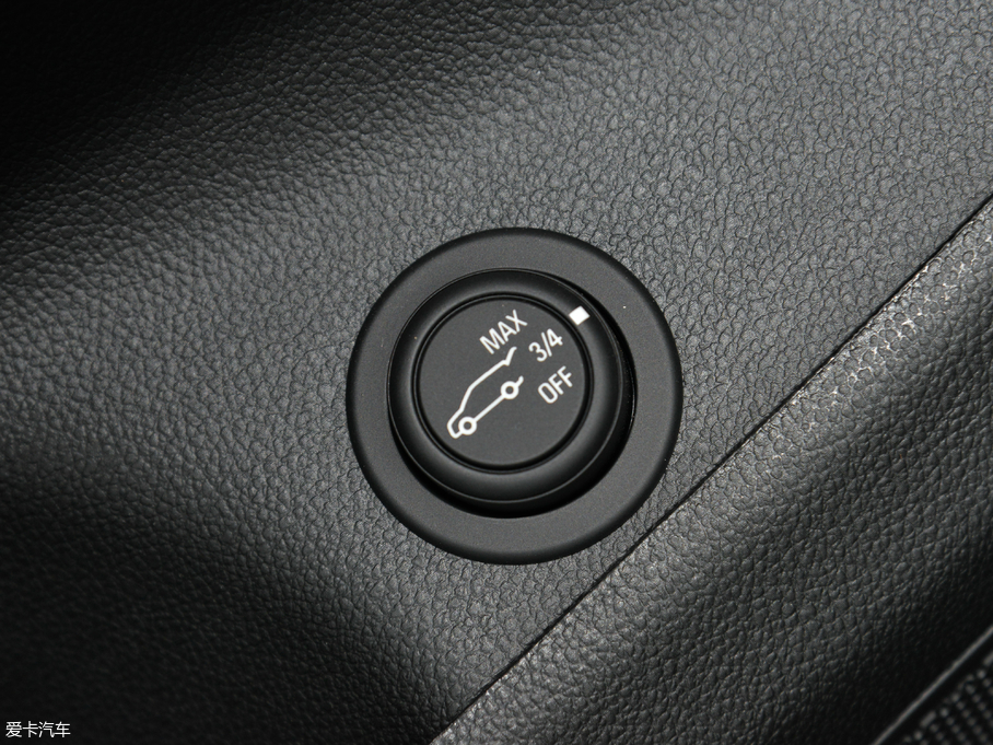 2018����� 28T �����A��