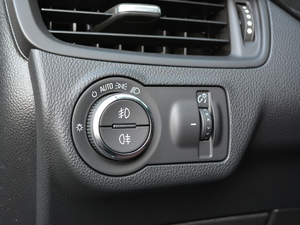 201828T 򌾫Ӣ п؅^