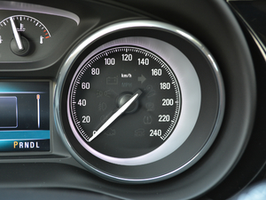 201828T 򌾫Ӣ п؅^