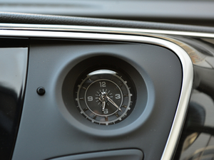 201828T 򌾫Ӣ п؅^