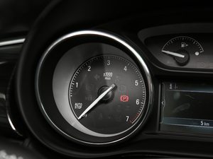 201828T (q)Ӣ п؅^(q)