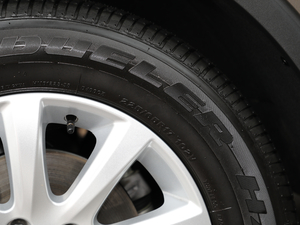 201820T (q)Ӣ ݆̥ߴ