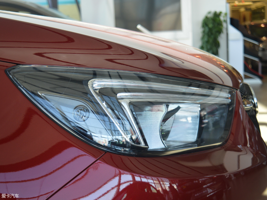 2018 18T ԄӃ򌶼I