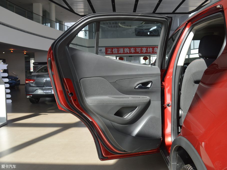 2018 18T ԄӃ򌶼I