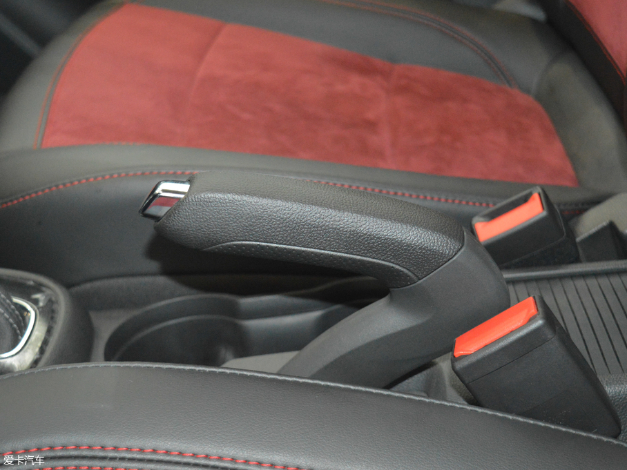 2018 18T ԄӃ(q)оӢ