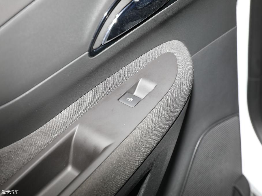 2018 18T ԄӃ򌶼I