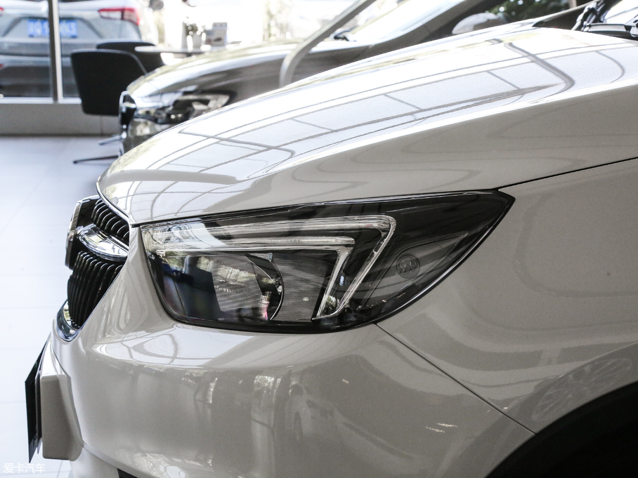 2018 18T ԄӃ򌶼Еr