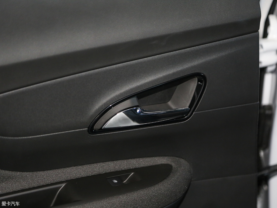 2018 18T ԄӃ򌶼Еr