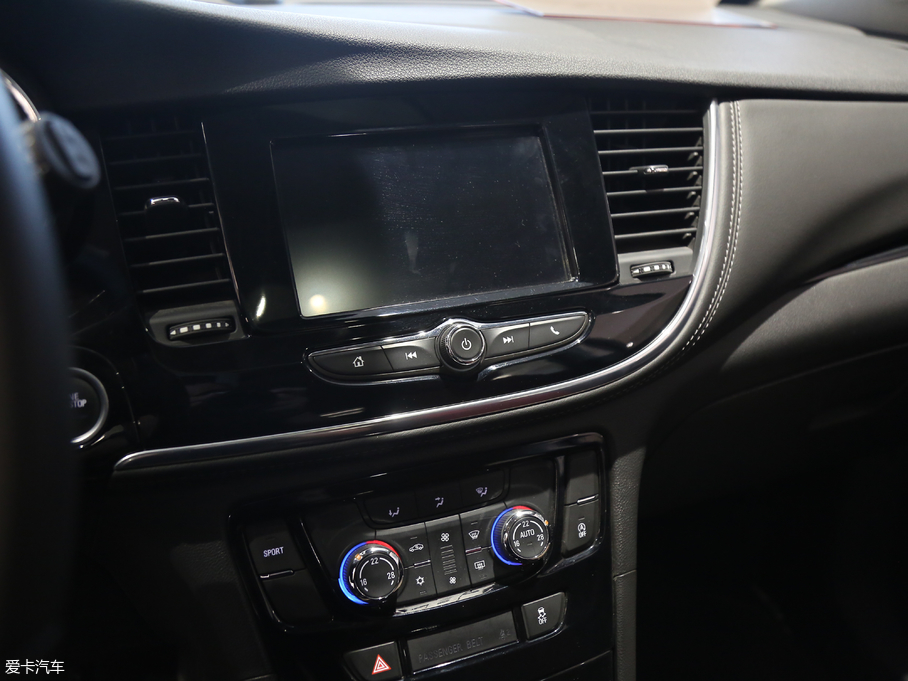 2018 18T ԄӃ(q)оӢ