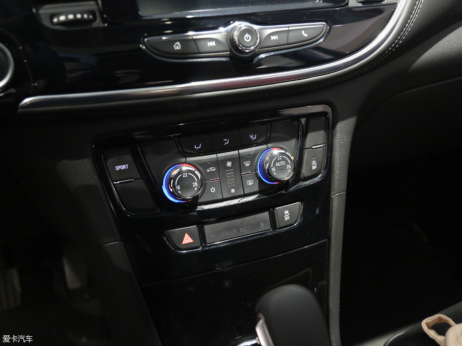 2018 18T ԄӃ򌶼оӢ