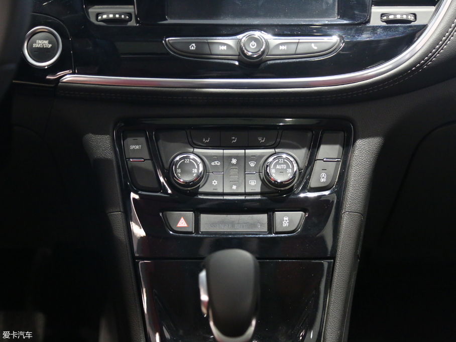 2018 18T ԄӃ򌶼оӢ