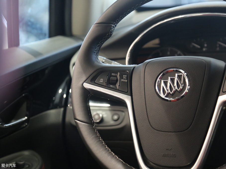 2018 18T ԄӃ򌶼оӢ