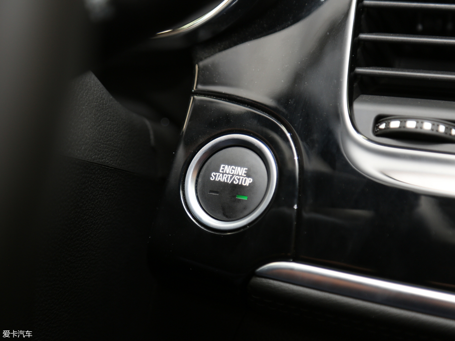 2018 18T ԄӃ(q)оӢ