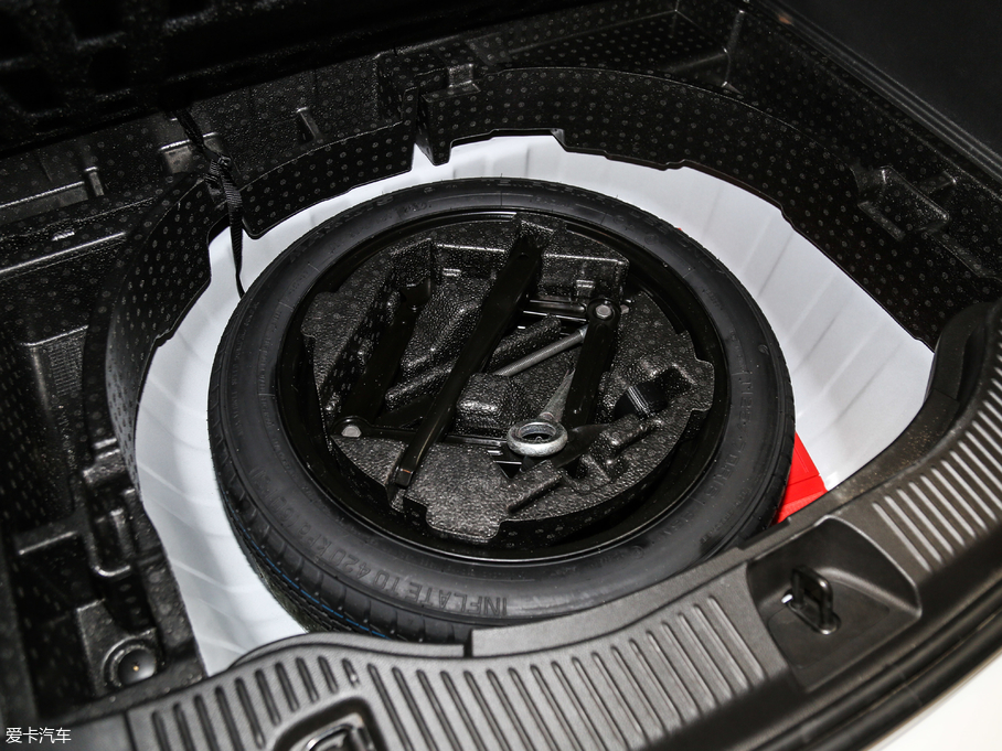 2018 18T ԄӃ(q)оӢ