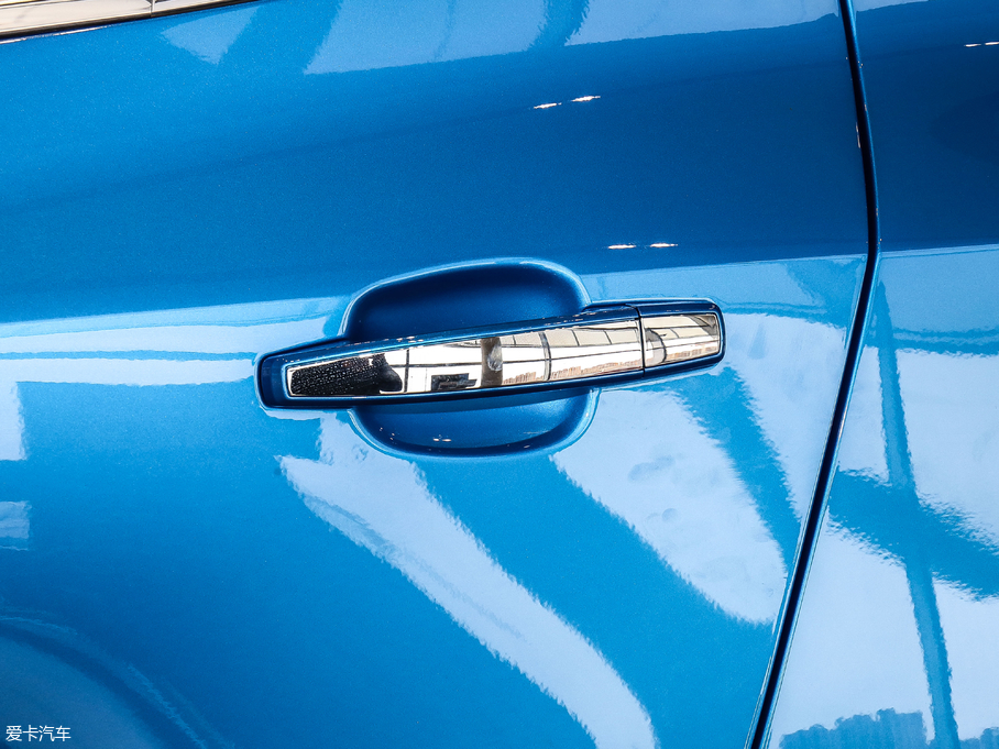 2018����� 18T �ԄӃ�򌶼�о�Ӣ��