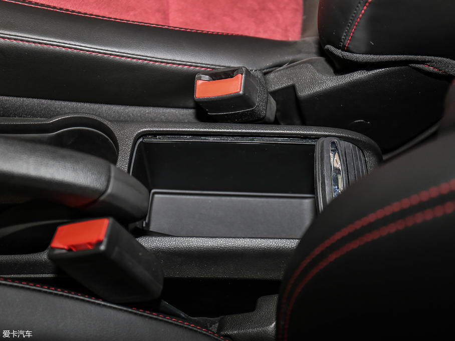 2018 18T ԄӃ򌶼оӢ