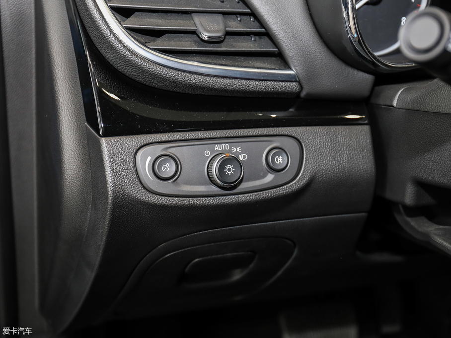 2018 18T ԄӃ򌶼оӢ