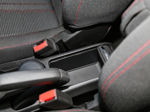 201818T ԄӃ򌶼Еr g