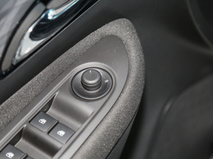 201818T ԄӃ򌶼Еr g