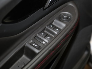 201818T ԄӃ򌶼оӢ {܇ƅ^	