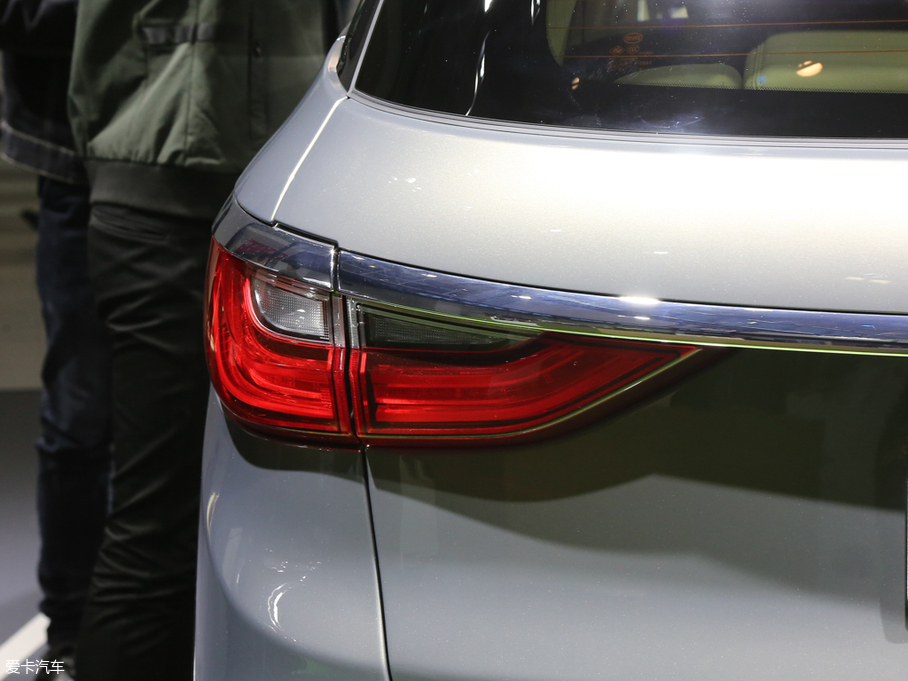 2019MAXԴ 1.5T ҫ 6 V