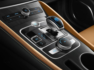 2018��EV450 ���r���� �п؅^