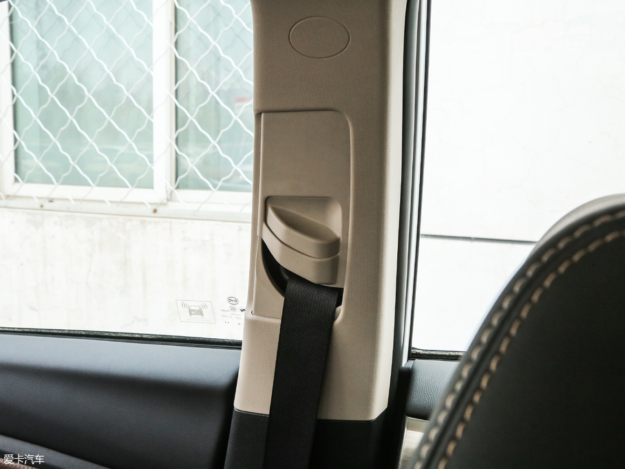 2018����EV EV 400 ���M����