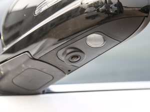 2018EV 400 (lin)M(jn) (x)(ji)^