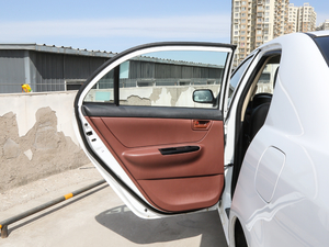 2018款1.5L 手动经典型 左后车门