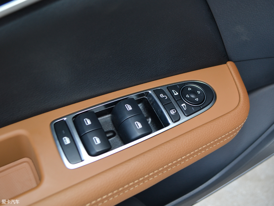 2018MAX 1.5TI ԄӢ 6