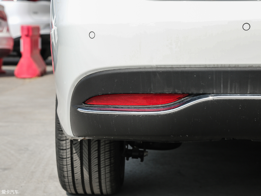 2018MAX 1.5TI քA 6