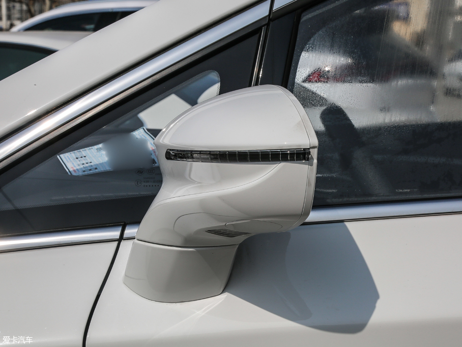 2018MAX 1.5TI քA 6