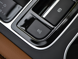 20181.5TI Ԅ(dng)(lin)Ӣ 6 п؅^(q)