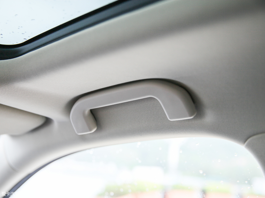 2018 2.0T Ԅҫ 7 V