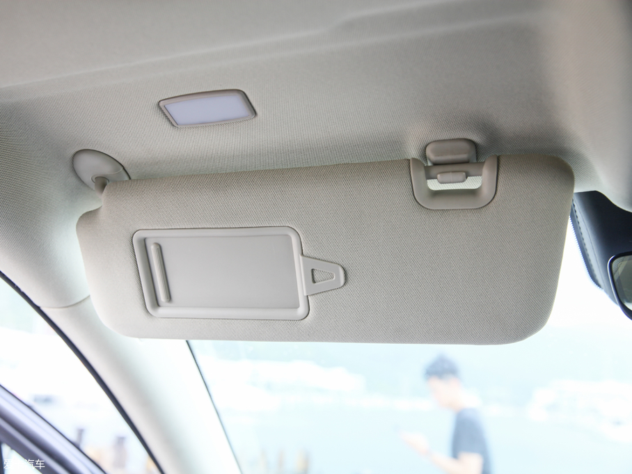 2018 2.0T Ԅҫ 7 V