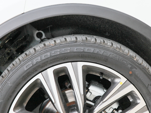 20182.0T Ԅ(dng)(lin)ҫ 7 V ݆̥Ʒ