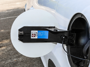 20182.0T Ԅs 7 V ^