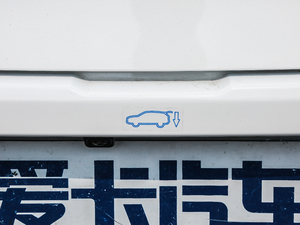 20182.0T Ԅs 7 V ^