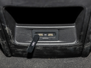 20182.0T Ԅs 7 V g