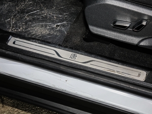 20182.0T Ԅs 7 V g