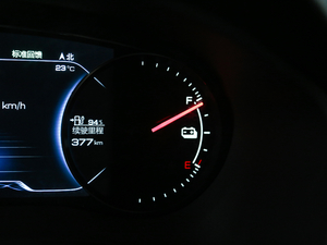 2019款EV 500 智联领享型 中控区