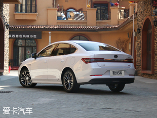 比亞迪汽車2019款秦Pro